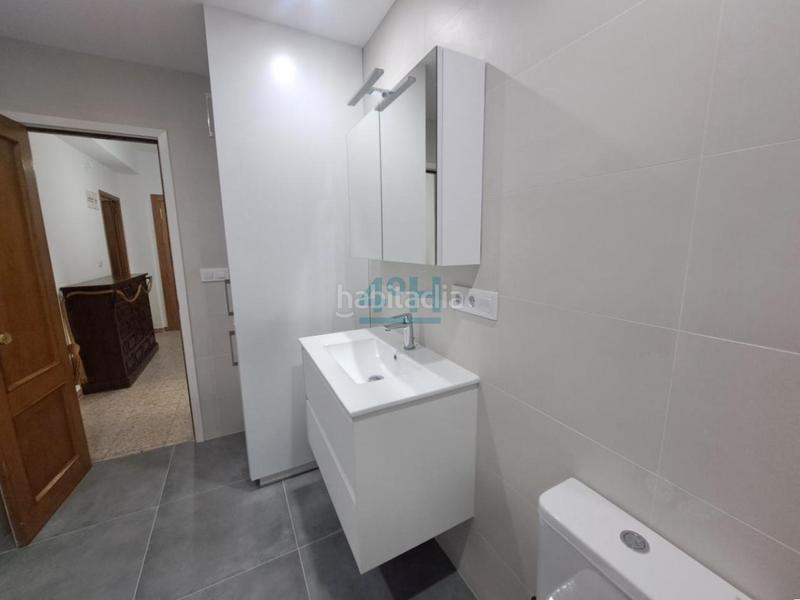 Foto 643fabff-c5b9-43da-a787-071975fb6021. Rent flat with heating in Universidad Ourense
