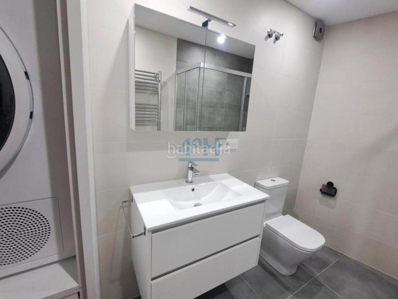 Foto a562565f-5178-4d53-b450-6dc262869a36. Rent flat with heating in Universidad Ourense