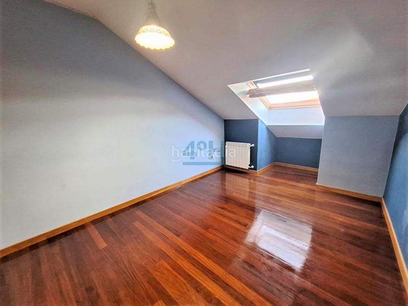 Foto 21eff702-08f5-47ce-a40d-8da05f689171. Location duplex avec chauffage parking dans San Rosendo Ourense