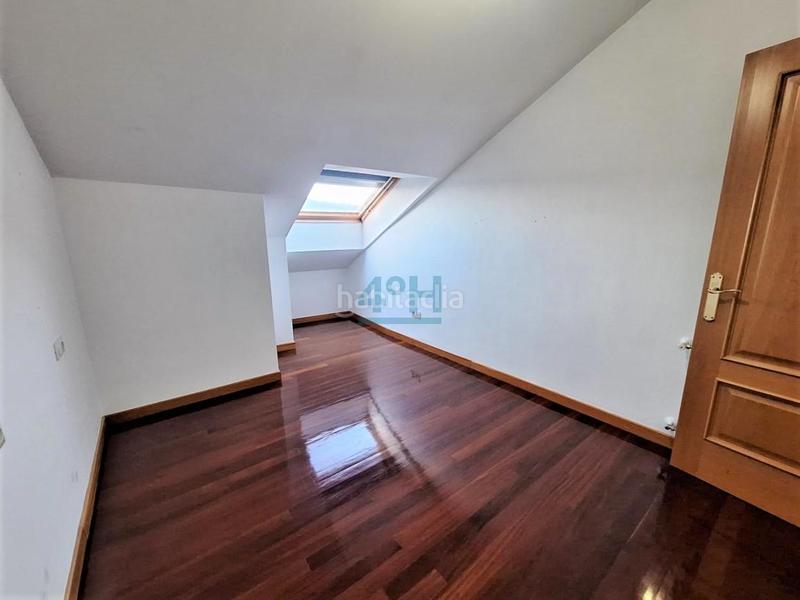 Foto 5e7fad4f-10d4-4e62-af96-7f0b9f1e4fb6. Location duplex avec chauffage parking dans San Rosendo Ourense