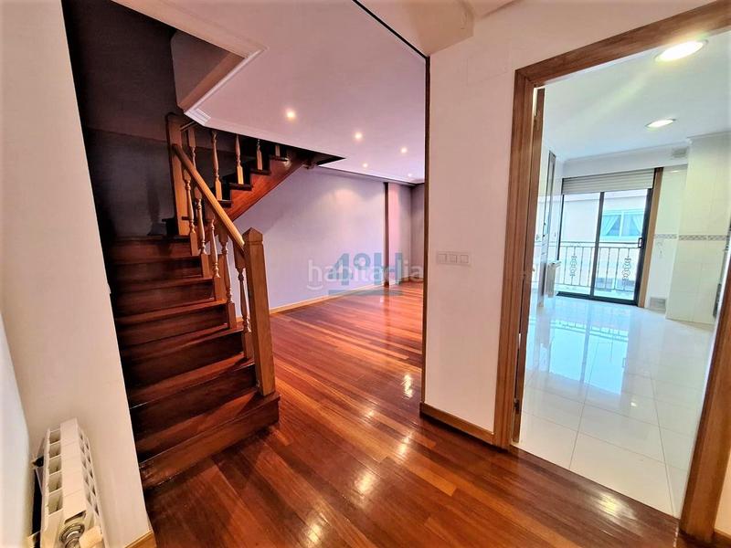 Foto 5f749957-e201-41a9-9efc-11832c56c278. Location duplex avec chauffage parking dans San Rosendo Ourense