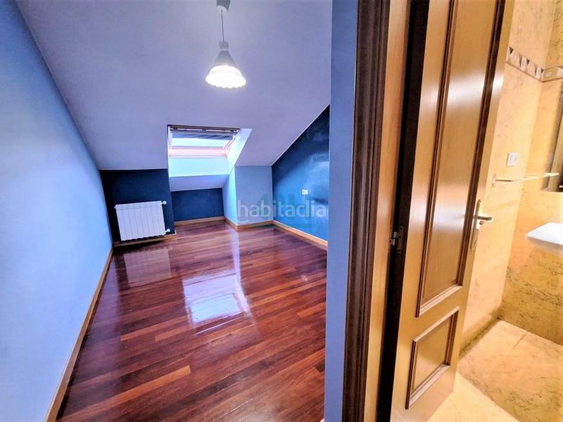 Foto ea3f9fb0-cf66-4e86-8479-e88c676aa1f7. Location duplex avec chauffage parking dans San Rosendo Ourense
