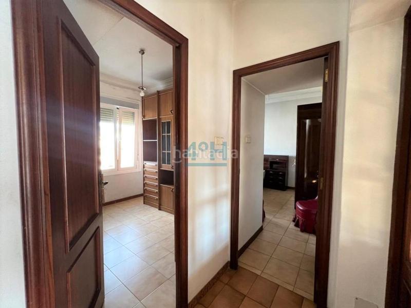 Foto 2b0efb0c-e886-4618-a594-bd1923d1bef0. Piso en A Carballeira Ourense