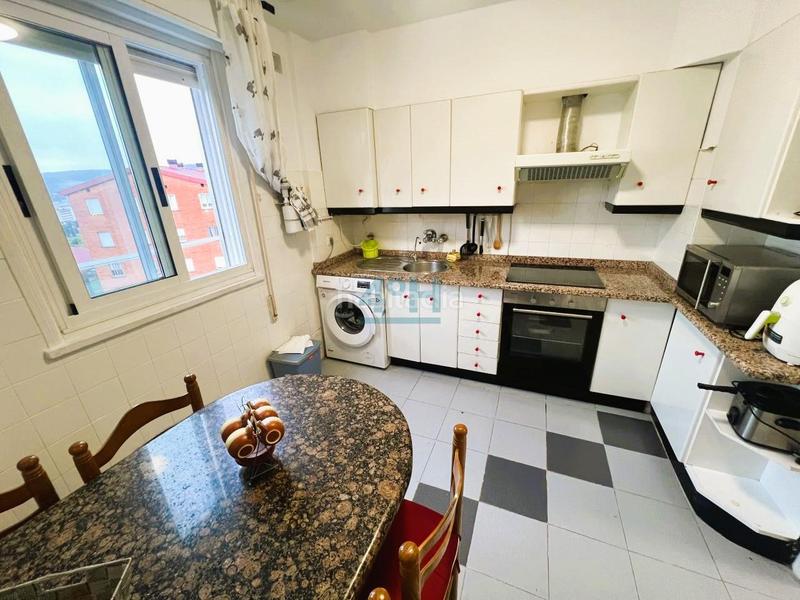 Foto da275776-414d-48e4-9b90-1d80dcc351ca. Apartment with heating pool in Barrocanes Ourense