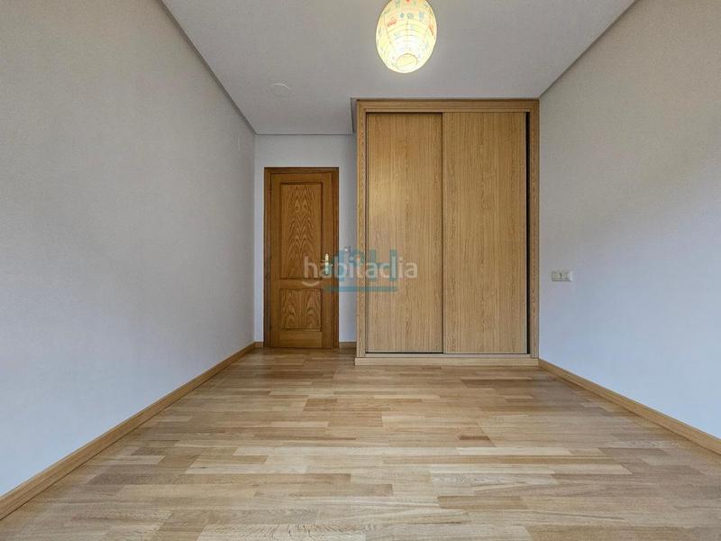 Foto 08c1b8c6-0c04-4202-bb0b-71faa078cb87. Appartement avec chauffage parking dans Couto Ourense