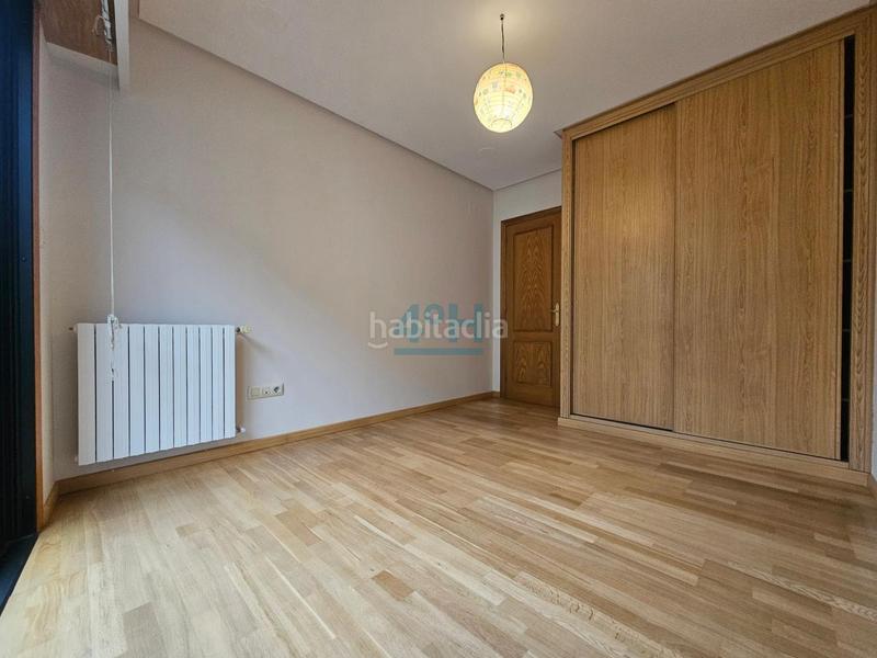 Foto 63ea7a33-079c-497b-8af2-26768564b10a. Etagenwohnung mit heizung parking in Couto Ourense