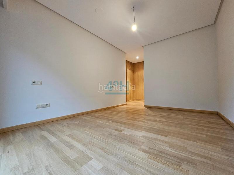 Foto e111e460-08b5-4ac6-96b5-6861f1fdd453. Etagenwohnung mit heizung parking in Couto Ourense