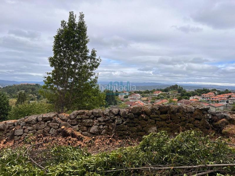 Foto c7446549-8f3a-4400-a41e-4a0166082914. Terreny residencial a Barbadás