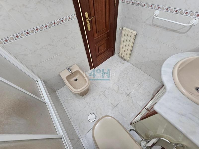 Foto 5cc4427f-256f-4b28-bf27-0321a751e669. Affitto appartamento con riscaldamento parcheggio in Ourense