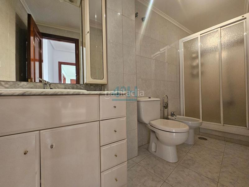 Foto 58d67050-66df-47b1-877b-0d12279147c0. Location appartement avec chauffage parking dans Barrocanes Ourense