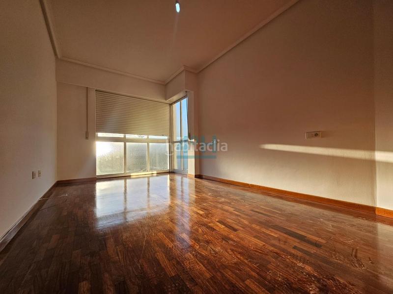 Foto 862f6ec8-d222-42a9-a117-26d5ba6cf3e1. Location appartement avec chauffage parking dans Barrocanes Ourense