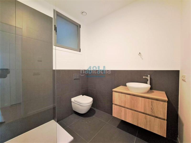 Foto 60dab6e4-8587-40f9-bd76-5171ce346c75. Rent flat with heating parking in Centro Ourense