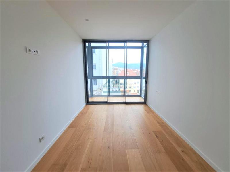 Foto 883ec082-bdf4-47c8-a7cc-d5960f50044c. Rent flat with heating parking in Centro Ourense