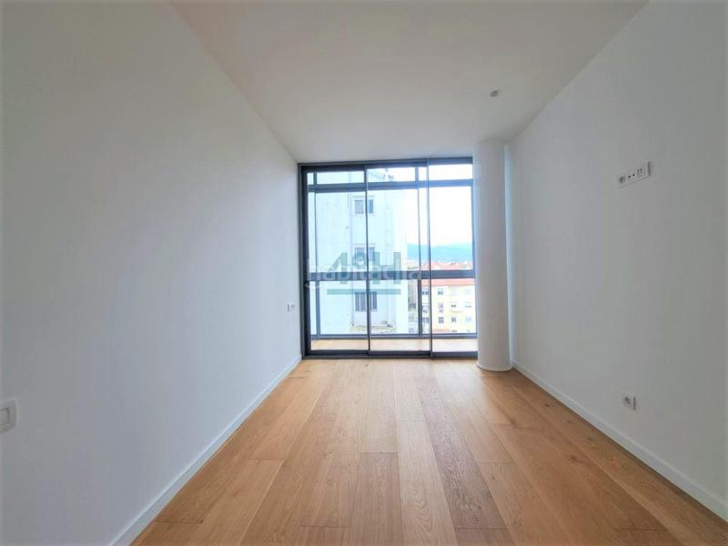 Foto e5b1e3a6-e648-4c9c-9f4c-c630b047f04e. Rent flat with heating parking in Centro Ourense