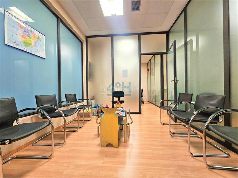 Foto 0fbede23-a8dc-4e7a-b4c7-bee95c6fcf96. Local comercial en Centro Ourense