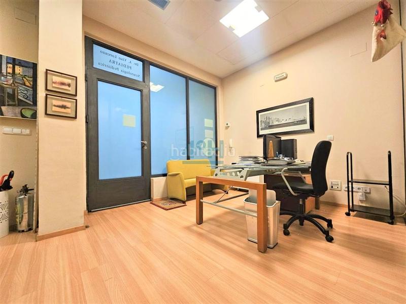 Foto fb67b1d2-ec80-4666-b927-75640518792b. Local comercial en Centro Ourense