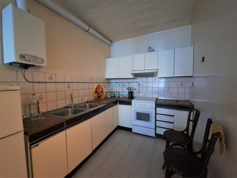 Foto 4a75543d-444e-4708-8dc2-ea6d59df10b6. Casa a Allariz