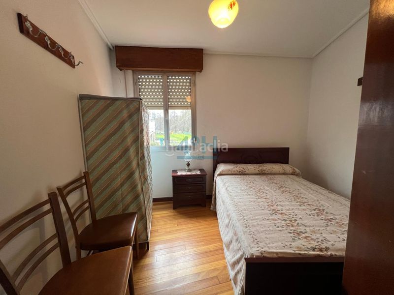 Foto 41aa8347-0ced-46cc-8da7-c77385749575. Casa amb aparcament a Maceda