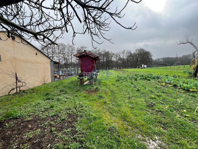 Foto 4aec4dea-7963-4a84-a8a6-dd432f59f662. Casa amb aparcament a Maceda