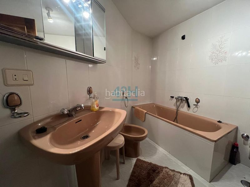 Foto 5f8b0912-c340-45bf-b506-91aba93ea3fa. Casa amb aparcament a Maceda