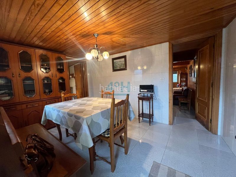 Foto 6f52ddf8-4ae9-4ac3-a140-50e9f940ec13. Casa amb aparcament a Maceda