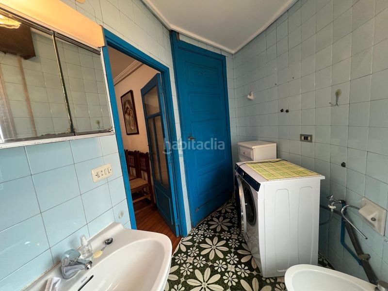 Foto fc6d6e6b-0064-4e36-a541-54193e238f3e. Casa amb aparcament a Maceda