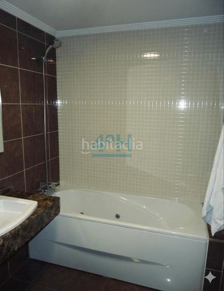 Foto ee6b6f36-d818-4f9f-806c-dc3604ed59a2. Pis amb calefacció aparcament a Centro Ourense