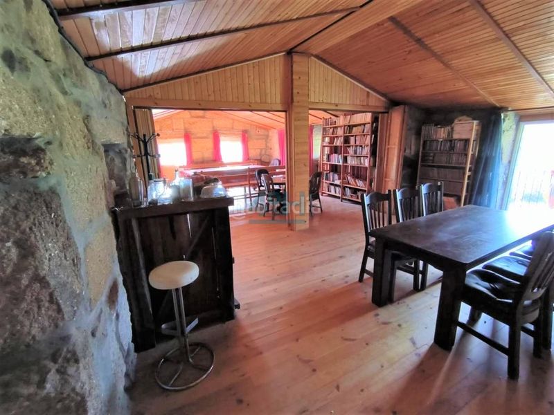 Foto 088c9e9b-b9a1-454d-9bb2-0f37d130aa06. Casa amb calefacció a Coles