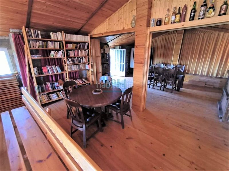 Foto 2345cea9-f3ab-4562-ac8a-b748462d7378. Casa amb calefacció a Coles