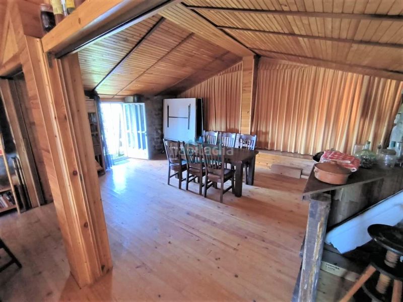 Foto 62897f4b-56ff-4ed2-9f07-0d8c95ca886c. Casa amb calefacció a Coles