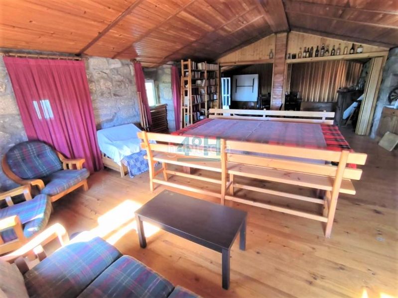 Foto a01234cd-8644-4f3a-a159-d678d62e69cc. Casa amb calefacció a Coles