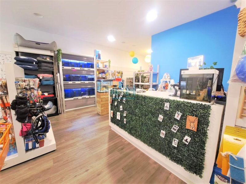 Foto 97597319-61d0-4e31-98a4-368a368646dd. Local comercial a Centro Ourense