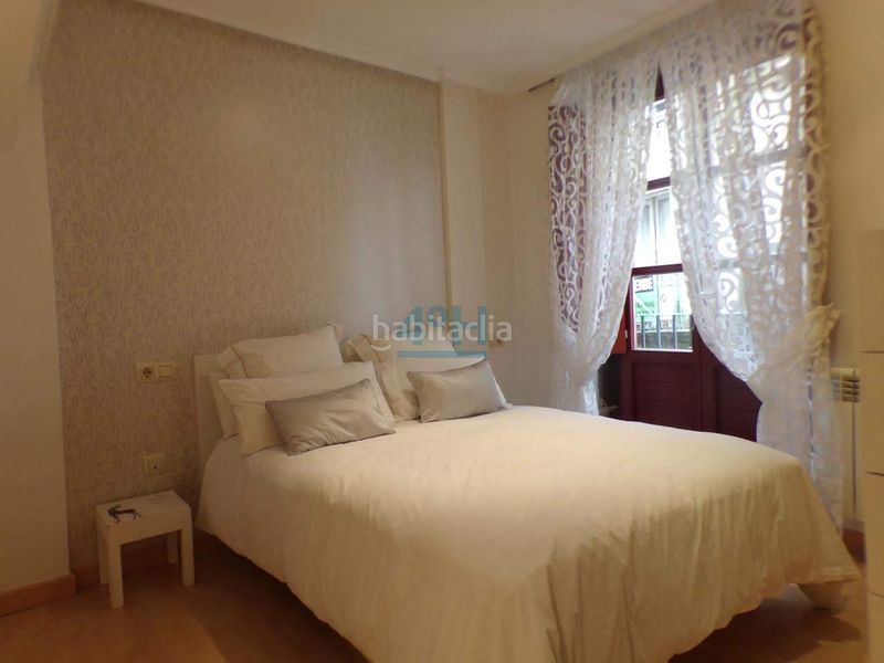 Foto ae3d336b-08c8-4f56-80ad-960ed2849ccd. Estudio en Casco Viejo Ourense