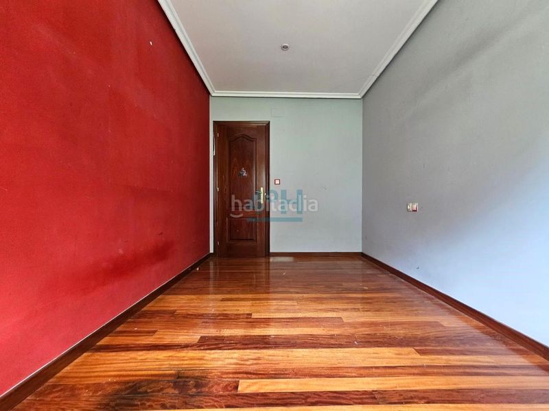 Foto 7c76528c-e752-4c42-a93f-b1f07c25680b. Apartament amb calefacció aparcament a Barbadás