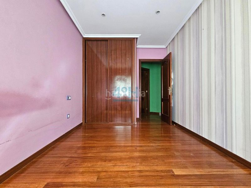 Foto 9de46bcd-8545-4fd1-9ead-00e9719447a8. Apartament amb calefacció aparcament a Barbadás