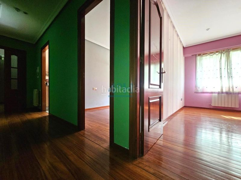 Foto df387531-a7f7-4b54-ba7b-c833f3c5b160. Apartament amb calefacció aparcament a Barbadás