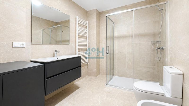 Foto 1f87976e-d351-46dc-bd99-404342d209f6. Apartament amb calefacció aparcament a Centro Ourense