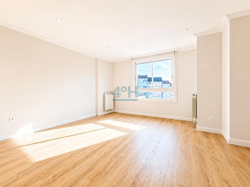 Foto 651cee5c-c1e9-4e82-bbe7-91baa7d27962. Apartament amb calefacció aparcament a Centro Ourense