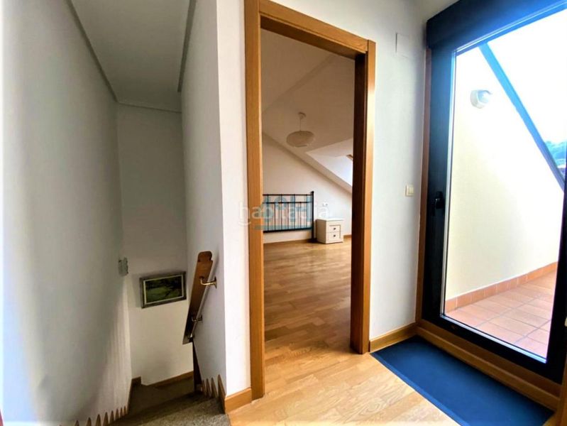 Foto 1f379ab1-6688-4fe6-a5d6-693c8d4693ee. Dúplex amb calefacció a Universidad Ourense