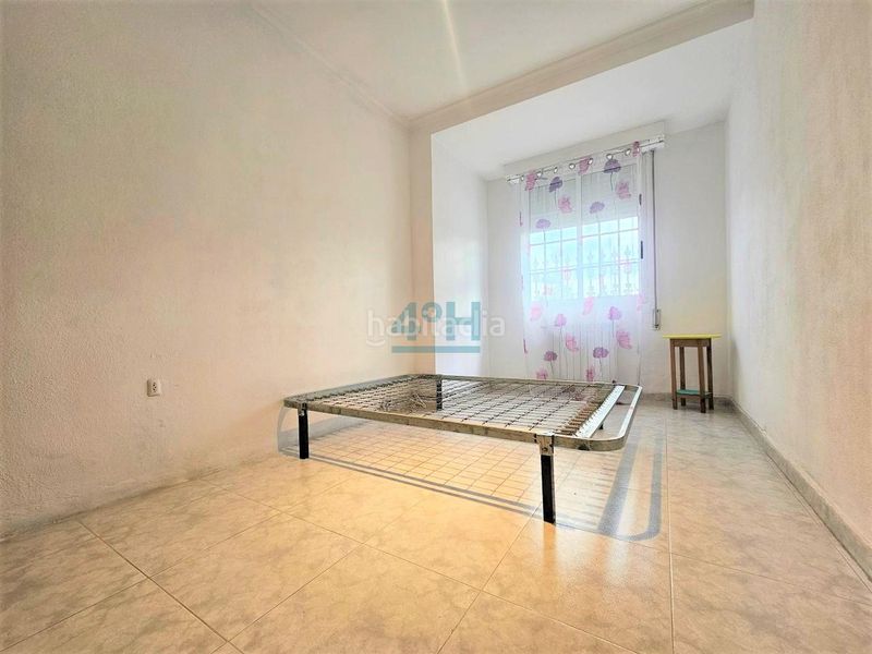 Foto 424a74e1-3031-4953-8c78-17a3d4c3a459. Casa aparellada amb calefacció aparcament a San Francisco Ourense