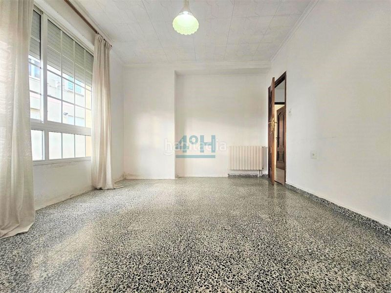 Foto f184535a-1c7b-4d8b-9582-fb121fd9b912. Casa aparellada amb calefacció aparcament a San Francisco Ourense