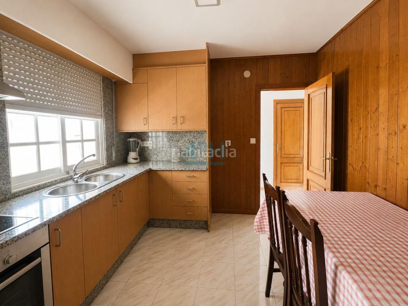 Foto 12fb7374-b192-46c6-9f2a-84b2ae2aba99. Casa amb calefacció aparcament a Coles