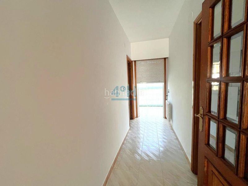 Foto 2a21d82d-0168-4657-b51b-2b5588ef72a8. Casa amb calefacció aparcament a Coles