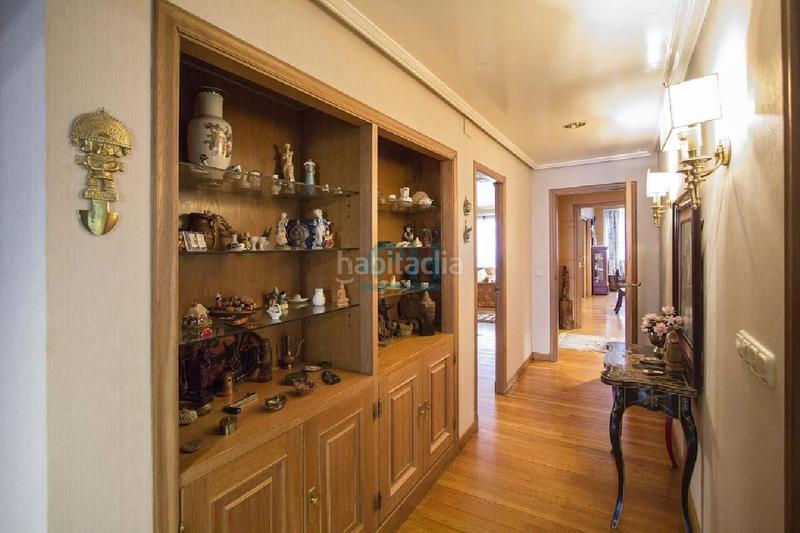 Foto 2fcaeed9-ee7b-47b0-8b73-1cabf0809c9a. Appartement avec chauffage parking dans Centro Ourense