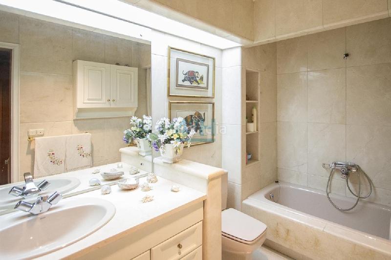 Foto c6d2e42a-0f2c-42bc-987a-9e2a33537c68. Pis amb calefacció aparcament a Centro Ourense