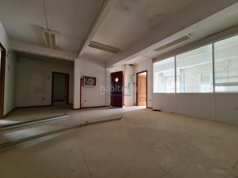 Foto 2d5eea7a-2bf8-4547-916f-cb0ca0d08ec2. Édifice dans Casco Viejo Ourense