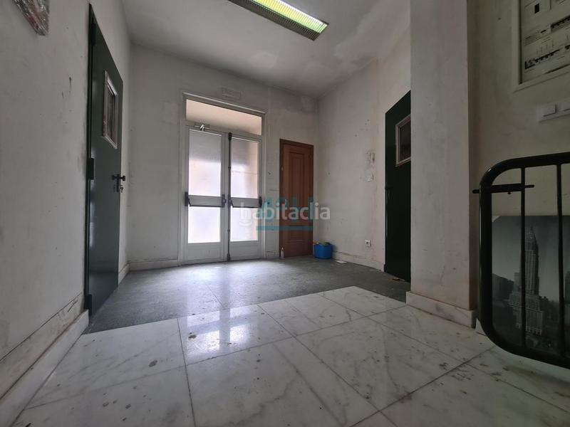 Foto 920e4566-da03-4793-939c-c57124d9ec0f. Édifice dans Casco Viejo Ourense