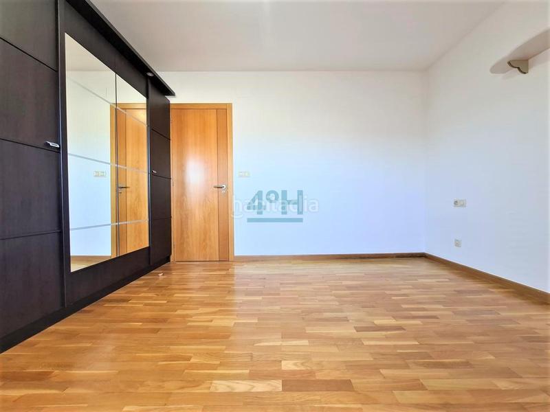 Foto 3eaf4bff-c581-4304-922b-808e1fd2d071. Zweistöckige wohnung mit heizung parking in Xinzo de Limia