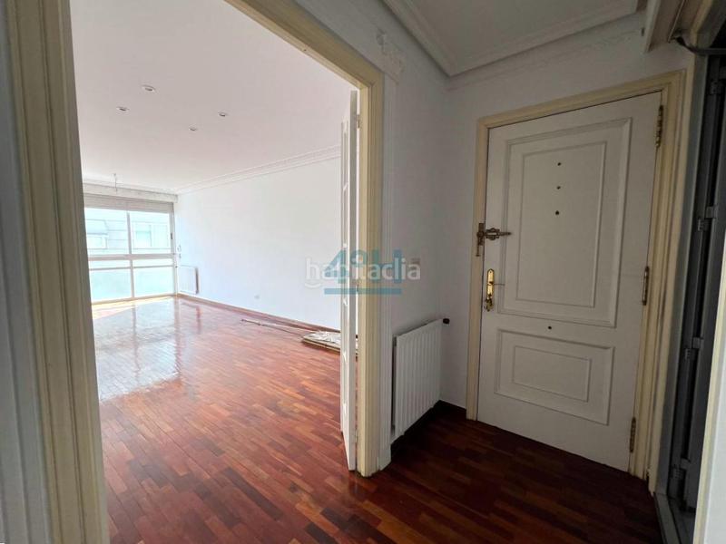 Foto 63bf3206-37c9-45a5-a111-d96b82d27cf1. Pis amb calefacció aparcament a Couto Ourense