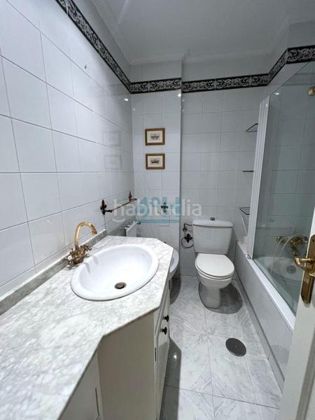 Foto ad14d22f-5afc-4441-a95d-fd3fc99abf28. Pis amb calefacció aparcament a Couto Ourense